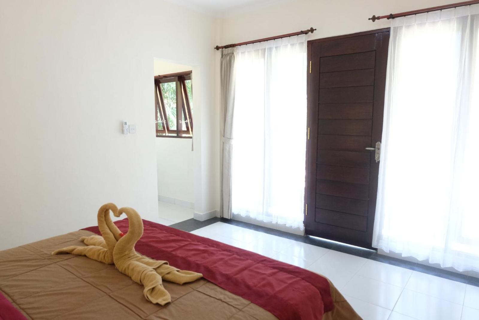 Ary House Gasthof 2*