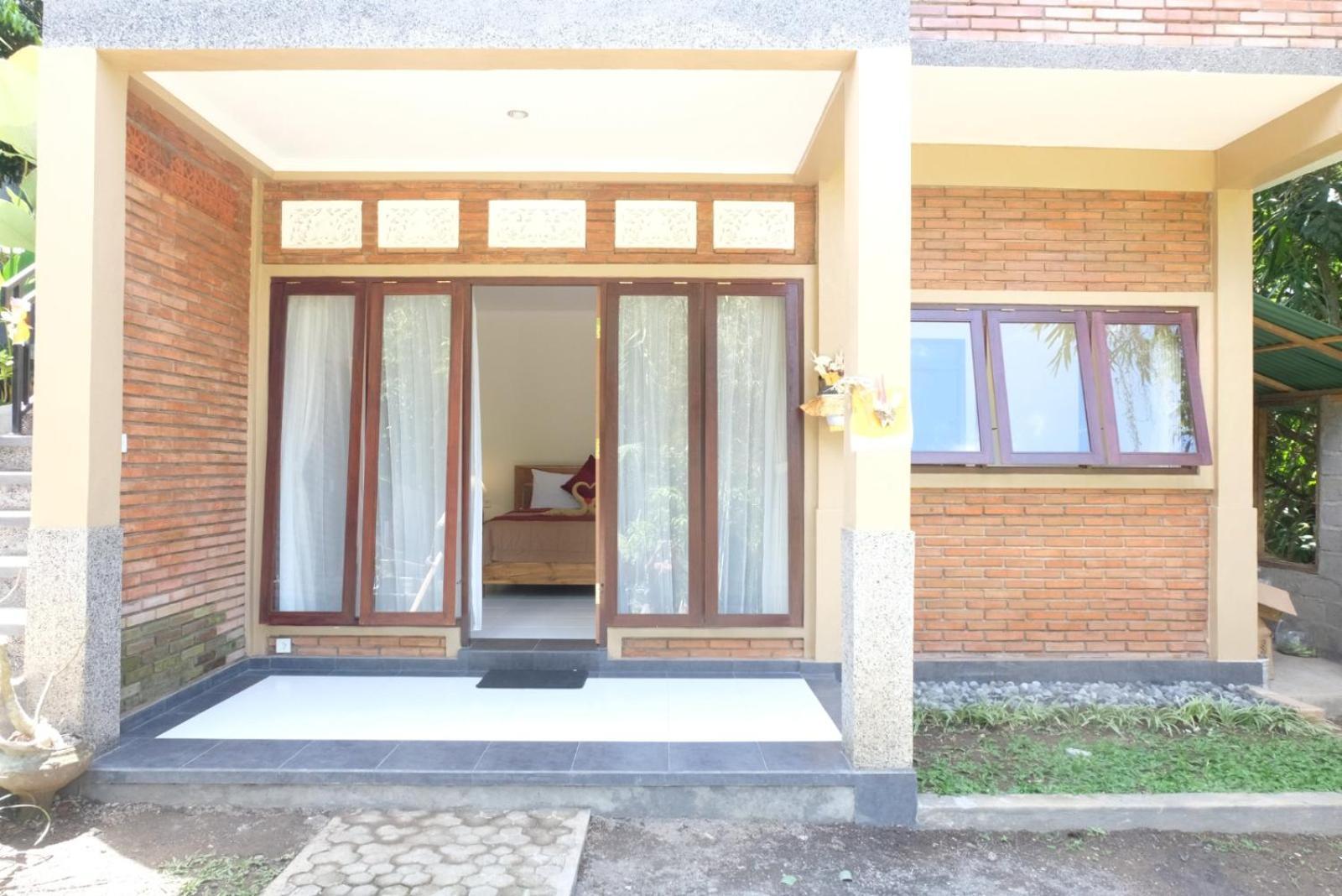 Ary House Gasthof