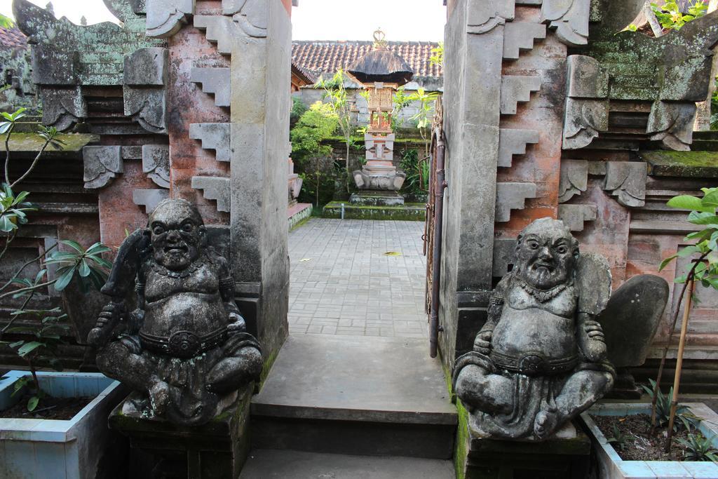 Gasthof Ary House