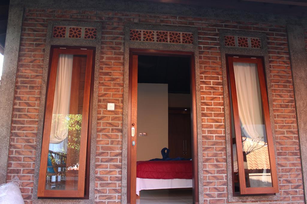 Ary House Gasthof